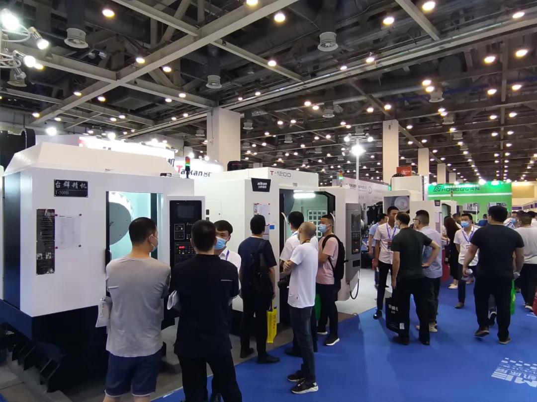J9直营集团精机信阳机床展览会